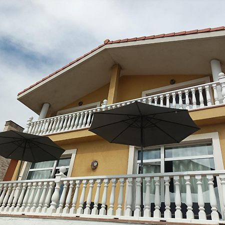 Vila La Carinosa Naveces Exteriér fotografie