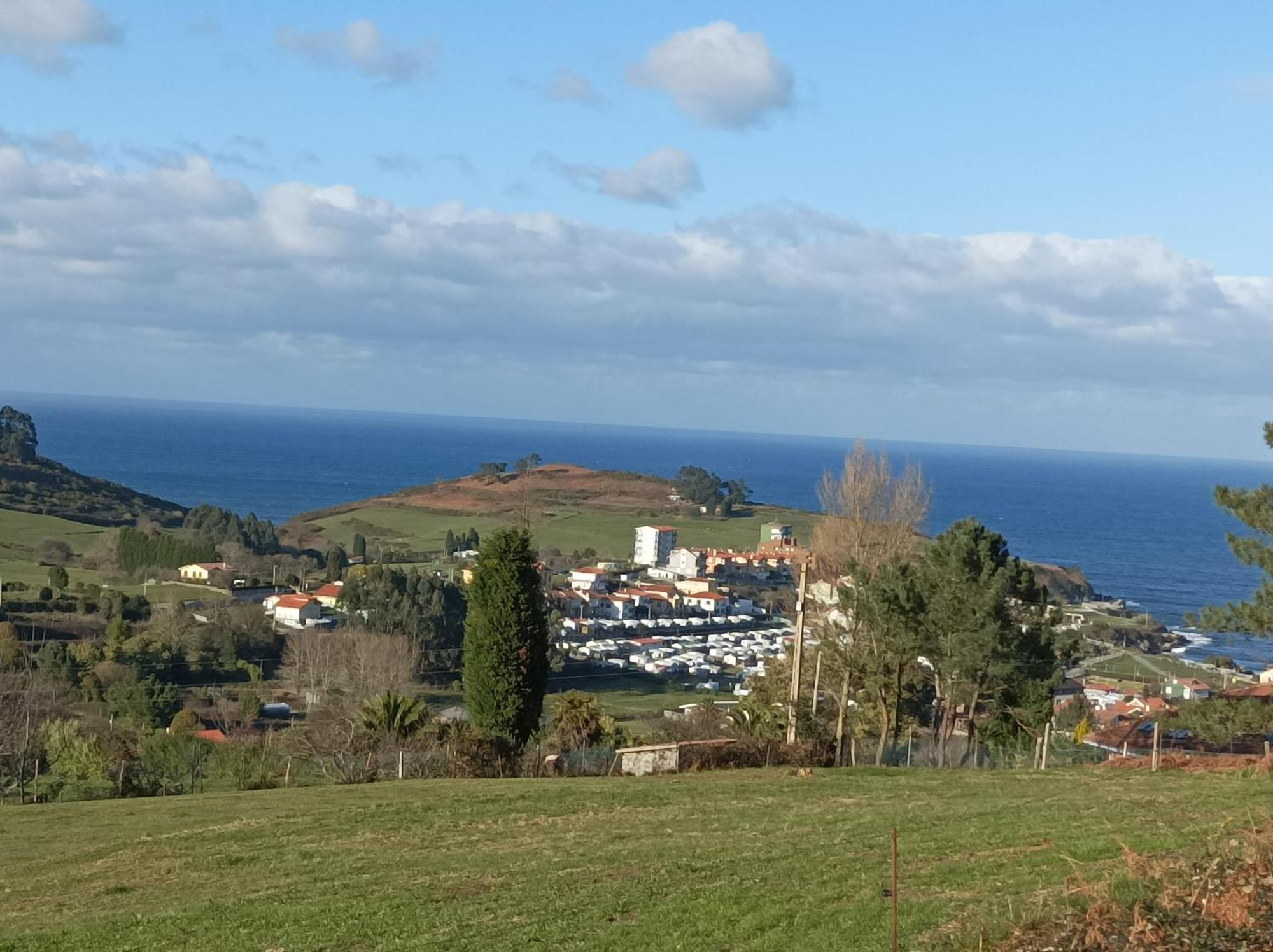 Vila La Carinosa Naveces Exteriér fotografie